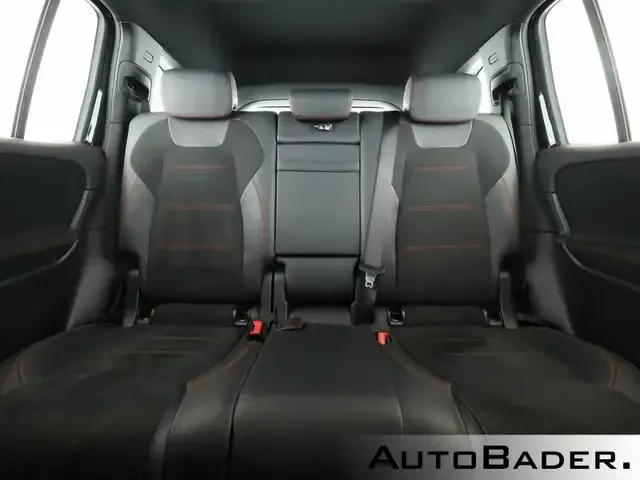 Mercedes-Benz EQB 250