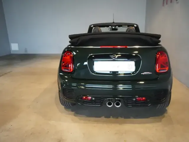 MINI John Cooper Works Cabrio