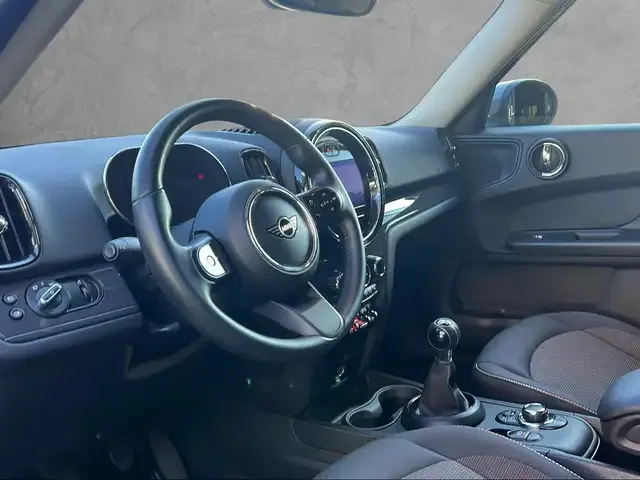 MINI Cooper D Countryman