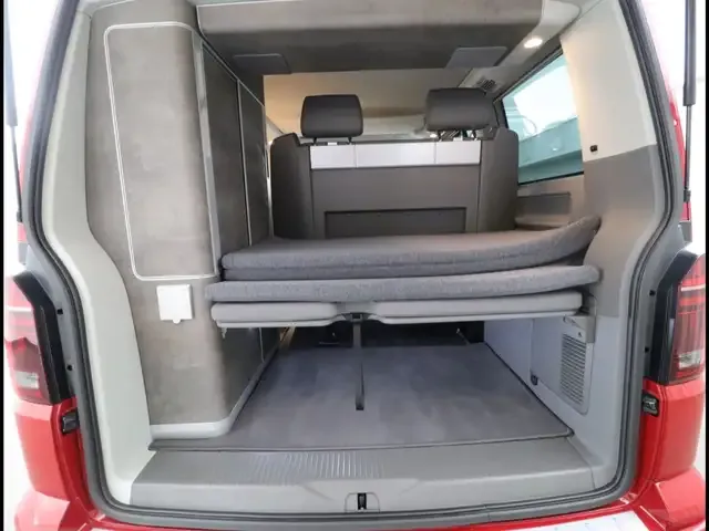 Volkswagen T6.1 California