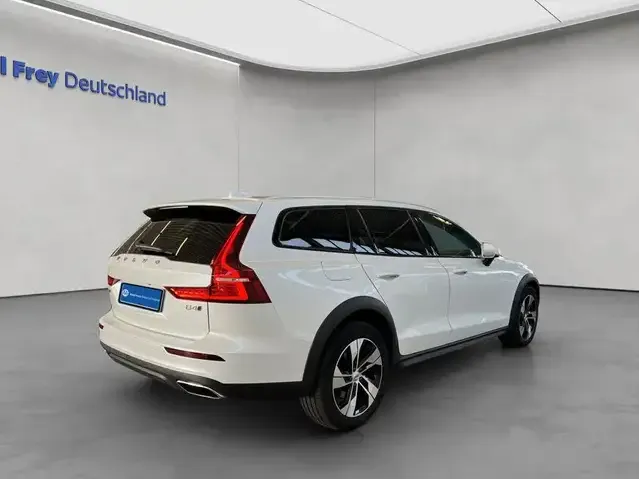 Volvo V60 Cross Country