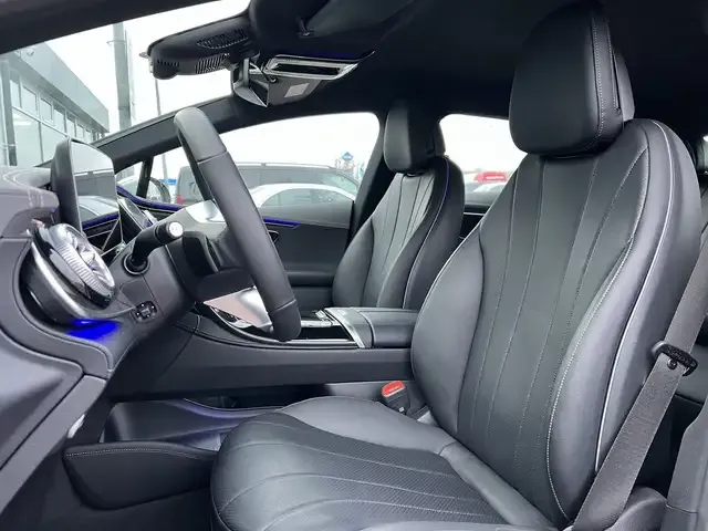 Mercedes-Benz EQE 300
