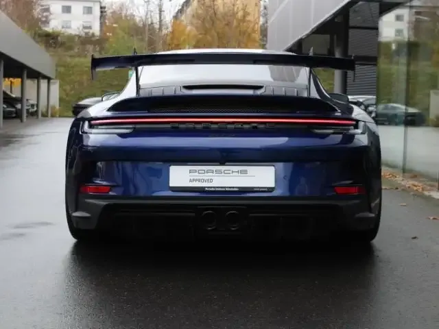 Porsche 992