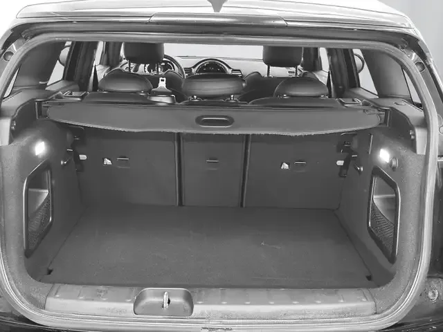 MINI Cooper Clubman