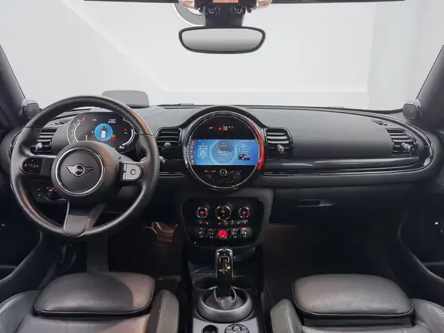 MINI Cooper Clubman
