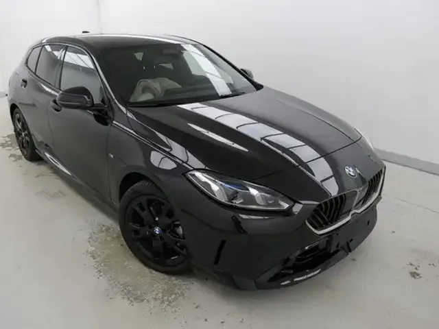 BMW 120