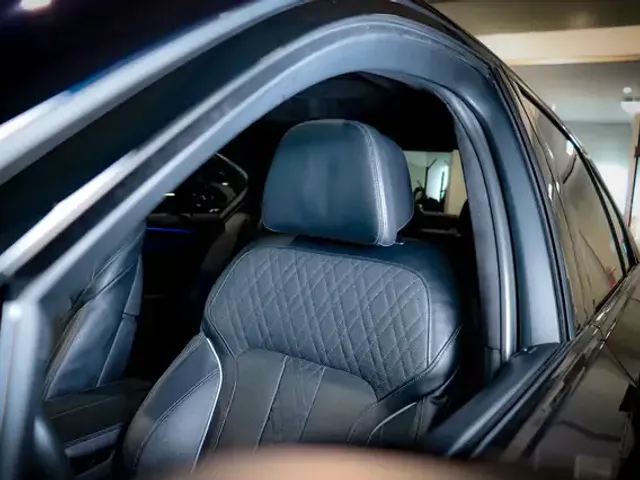 BMW 550