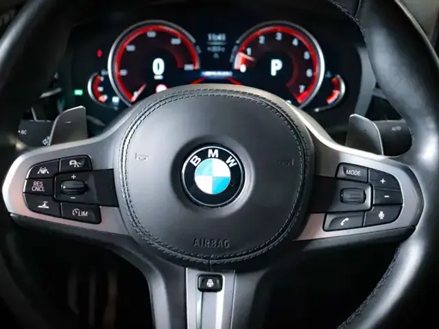 BMW 550