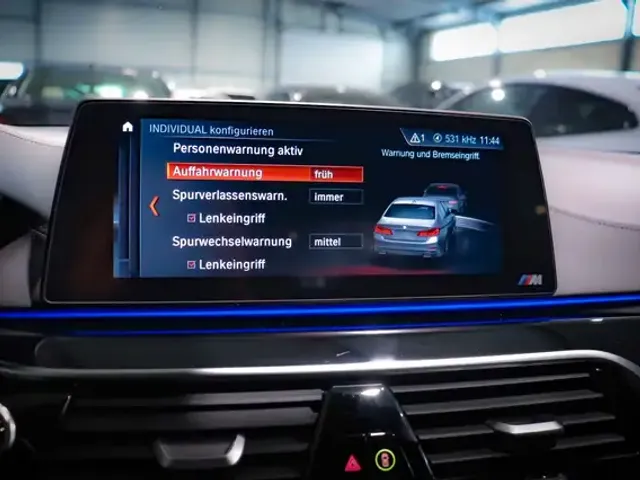 BMW 550