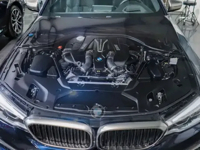 BMW 550