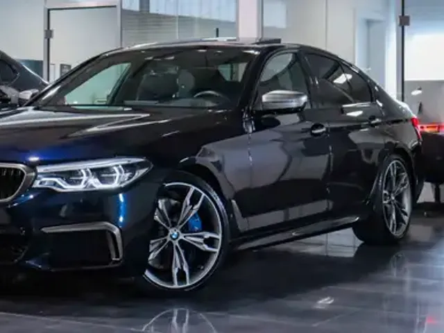 BMW 550