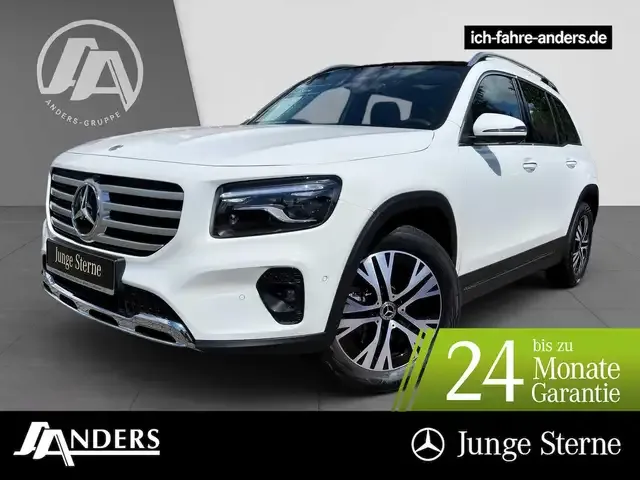 Mercedes-Benz GLB 220