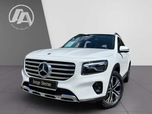 Mercedes-Benz GLB 220