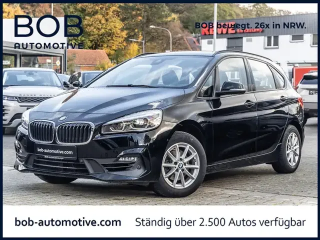 BMW 218
