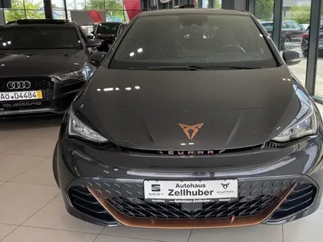 CUPRA Born