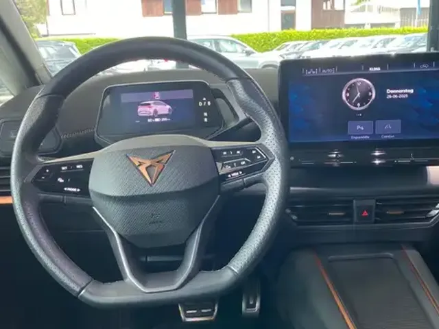 CUPRA Born