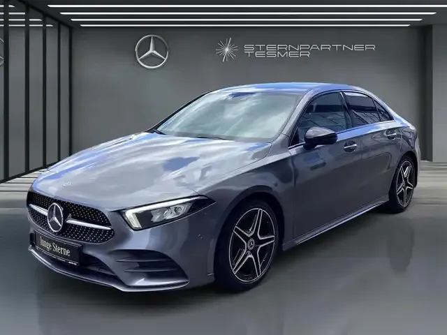 Mercedes-Benz A 220