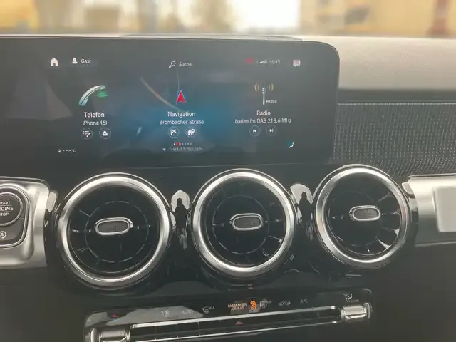 Mercedes-Benz GLB 200