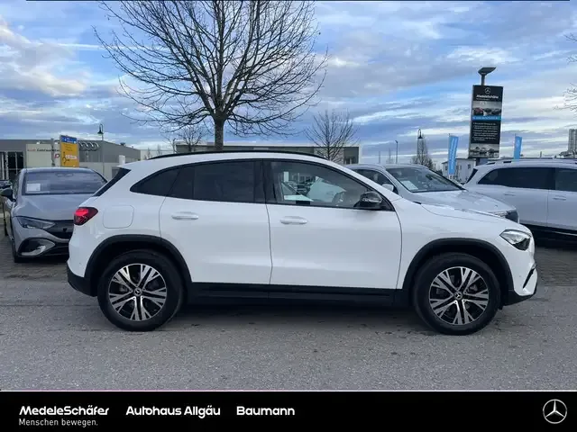 Mercedes-Benz GLA 250