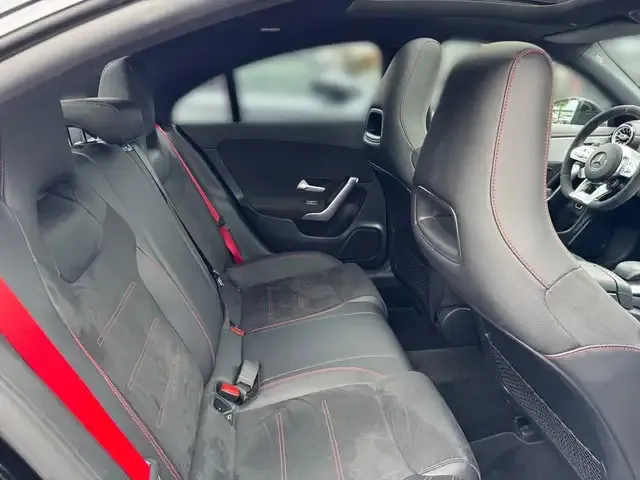 Mercedes-Benz CLA 45 AMG
