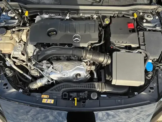 Mercedes-Benz CLA 250