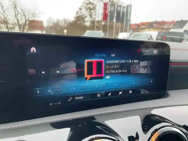 Mercedes-Benz CLA 250