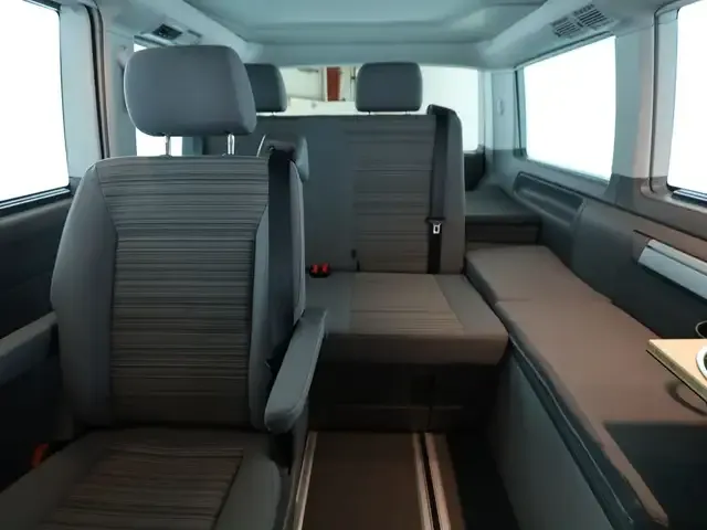 Volkswagen T6.1 California