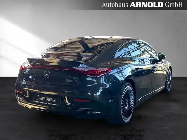 Mercedes-Benz EQE 53