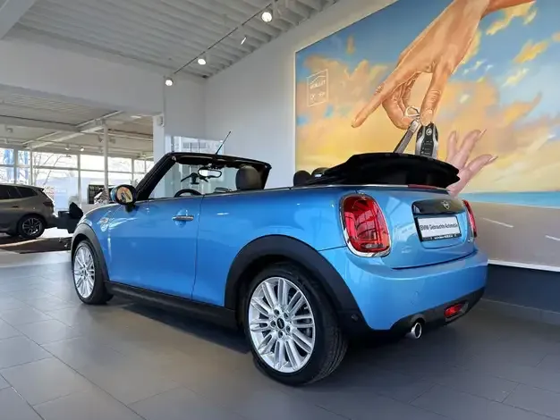 MINI Cooper Cabrio