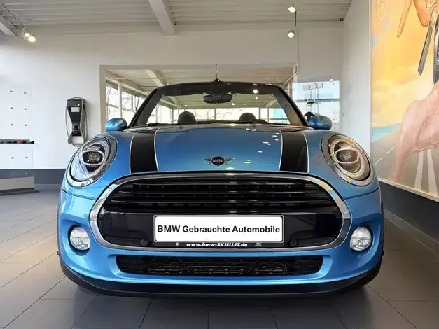 MINI Cooper Cabrio