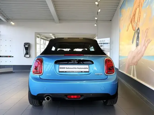 MINI Cooper Cabrio