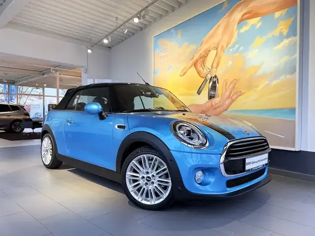 MINI Cooper Cabrio