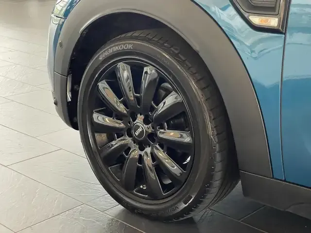 MINI One Countryman