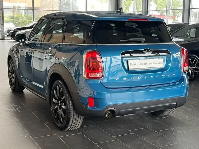 MINI One Countryman