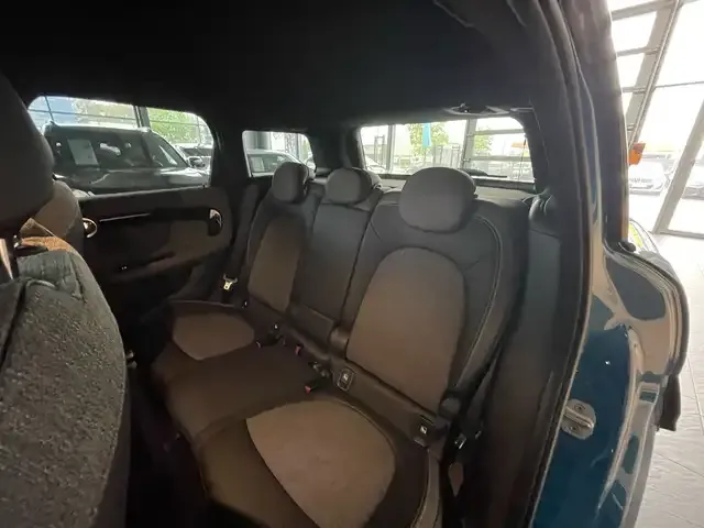 MINI One Countryman