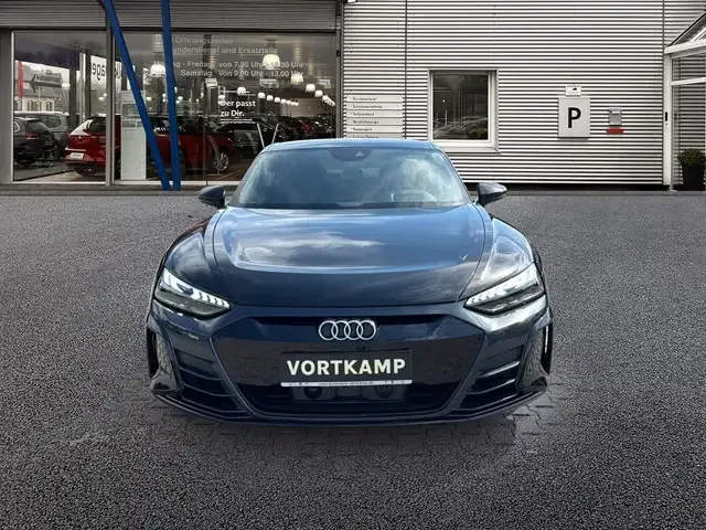 Audi e-tron GT