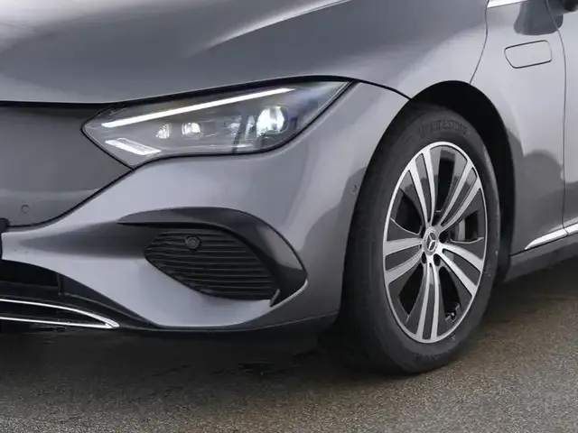 Mercedes-Benz EQE 350