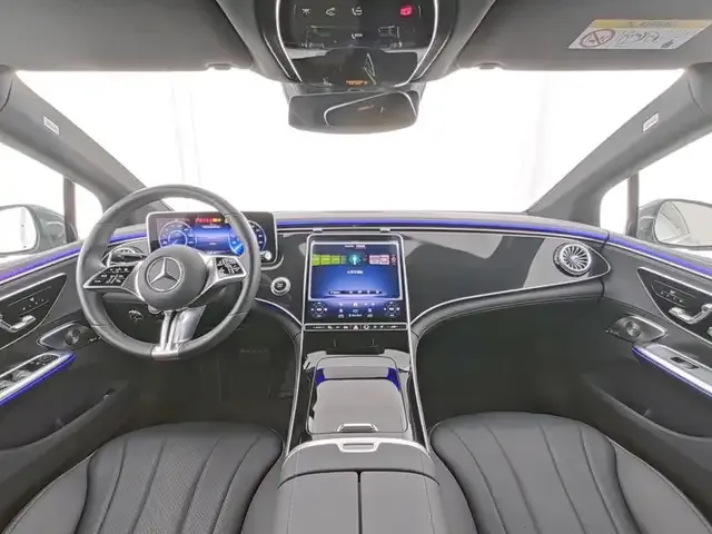 Mercedes-Benz EQE 350