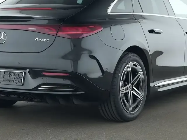 Mercedes-Benz EQE 350