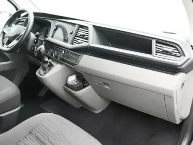 Volkswagen T6.1 Caravelle