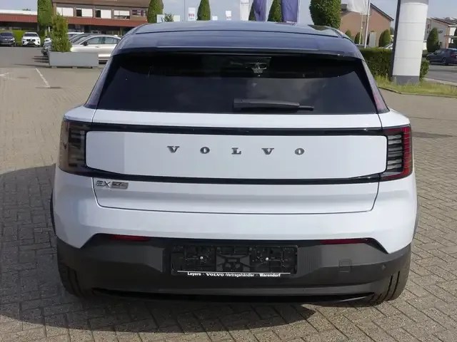 Volvo EX30
