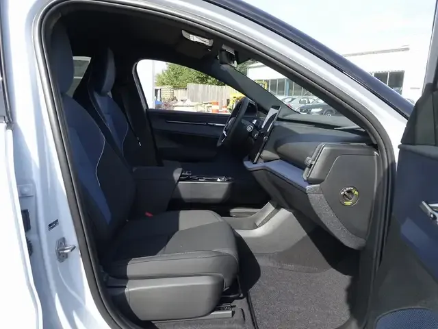 Volvo EX30