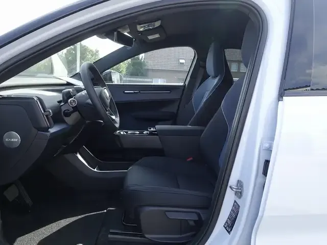 Volvo EX30