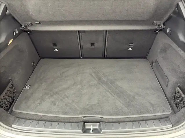 Mercedes-Benz GLA 220