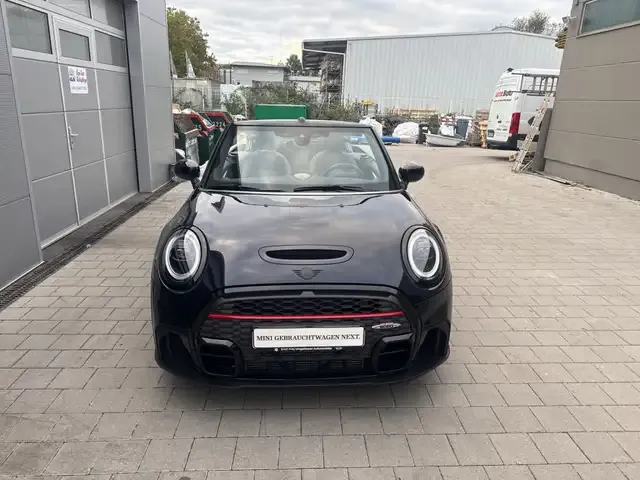 MINI John Cooper Works Cabrio