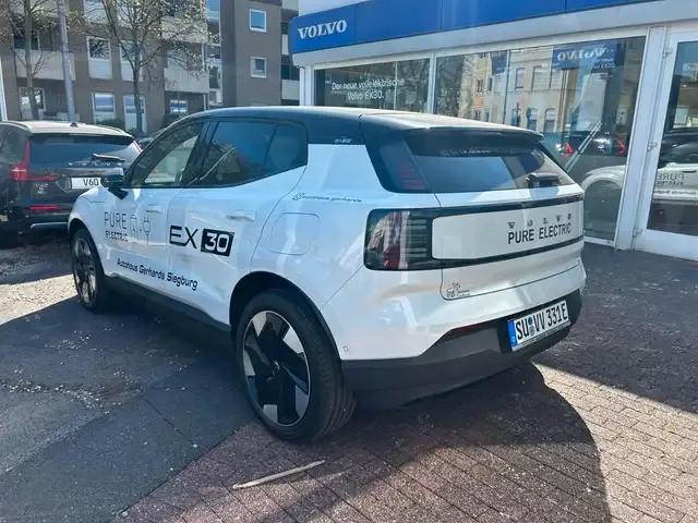 Volvo EX30