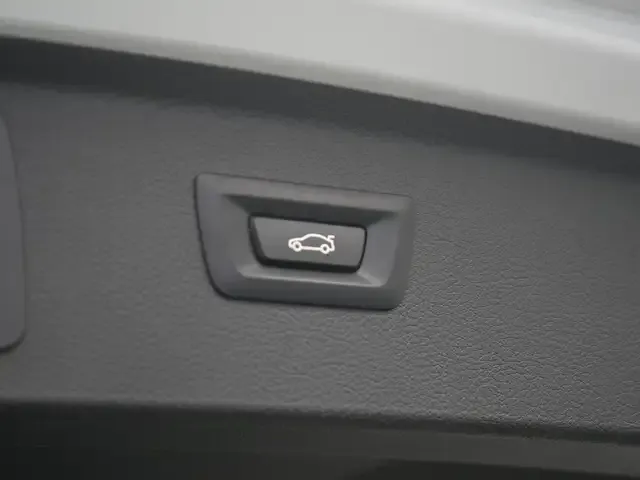 BMW 225