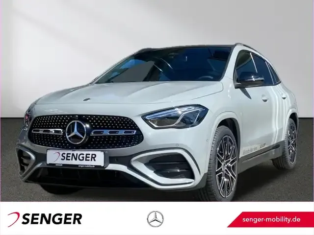 Mercedes-Benz GLA 200