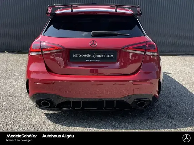 Mercedes-Benz A 35 AMG