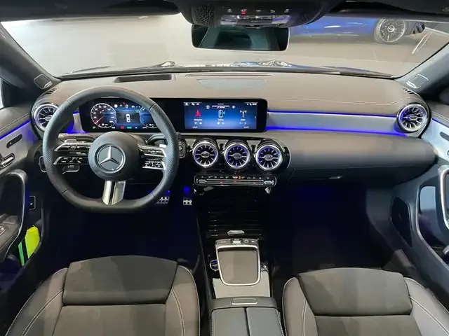 Mercedes-Benz CLA 250